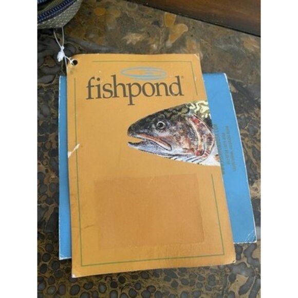 Fishpond San Juan Fly Fishing Vertical Chest Pack w/Assorted Flies NWT - Picture 6 of 11